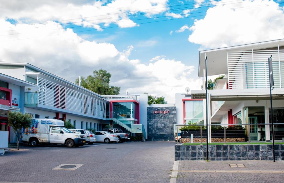 Urban Oasis Apartments At Paragon Windhoek Luaran gambar