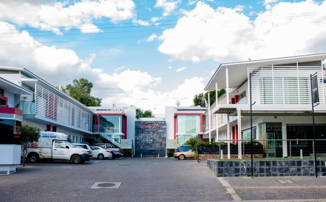 Urban Oasis Apartments At Paragon Windhoek Luaran gambar