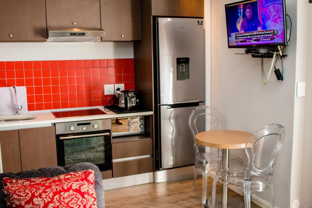 Urban Oasis Apartments At Paragon Windhoek Luaran gambar